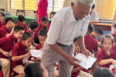 LAN TỎA YÊU THƯƠNG – TIẾP BƯỚC ĐẾN TRƯỜNG